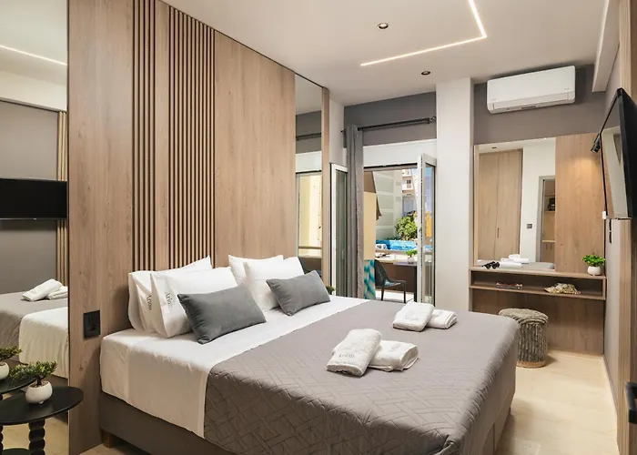 Es Arion Апартаменти *